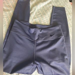 Nike leggings